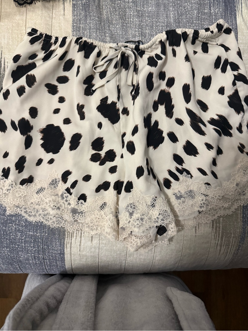 Abercrombie & Fitch Cream and Black Leopard Print Wide Leg Pants